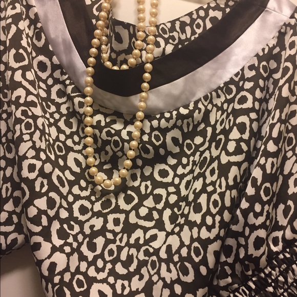 CHARLOTTE RUSSE OFF SHOULDER BLOUSE SIZE S🛍 - Picture 3 of 14